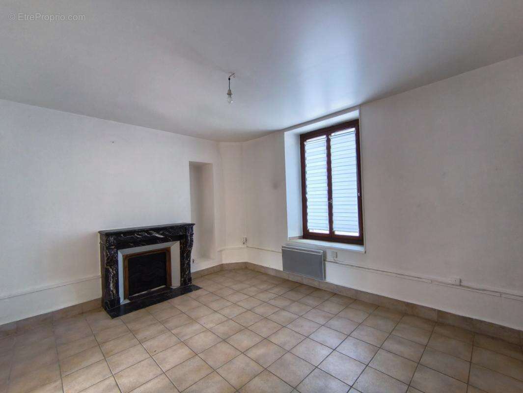 Appartement à AMBONNAY