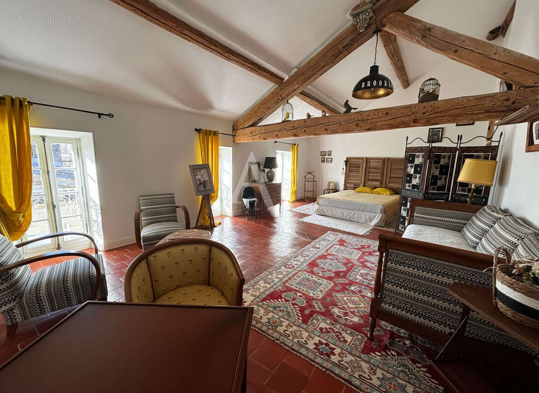 Maison à LUC-SUR-ORBIEU