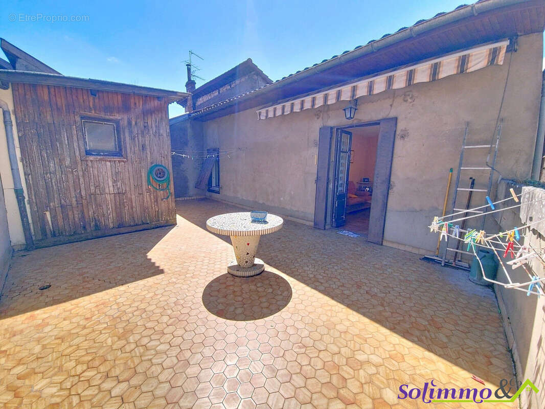 Maison à BOURGOIN-JALLIEU