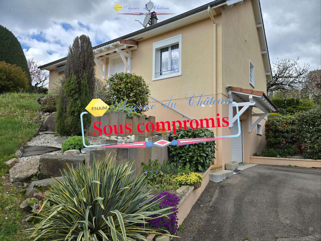 n°2 - Maison à LA CLAYETTE