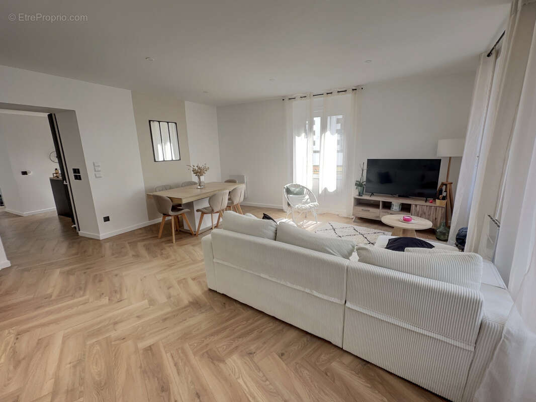 Appartement à BAUD