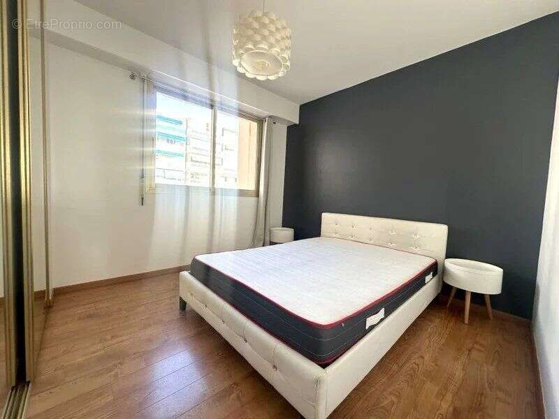 Appartement à CAGNES-SUR-MER