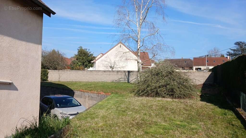 Maison à CHALON-SUR-SAONE