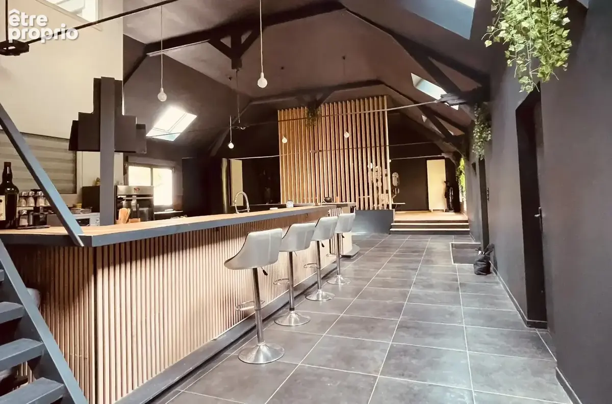 AISNE - Au calme dans village maison de caractère sur 5580 m2 terrain avec terrasses, falaise et bois - photo 14