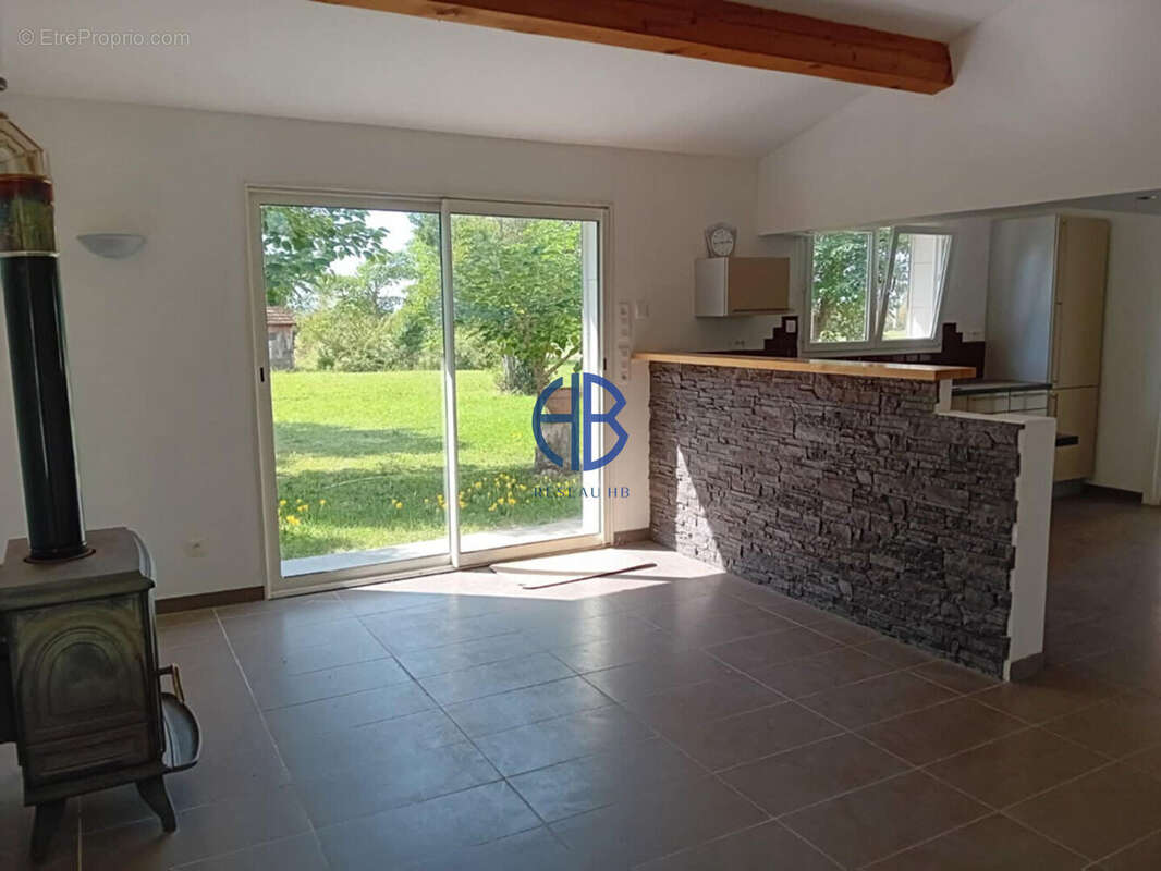 Maison à CHABEUIL