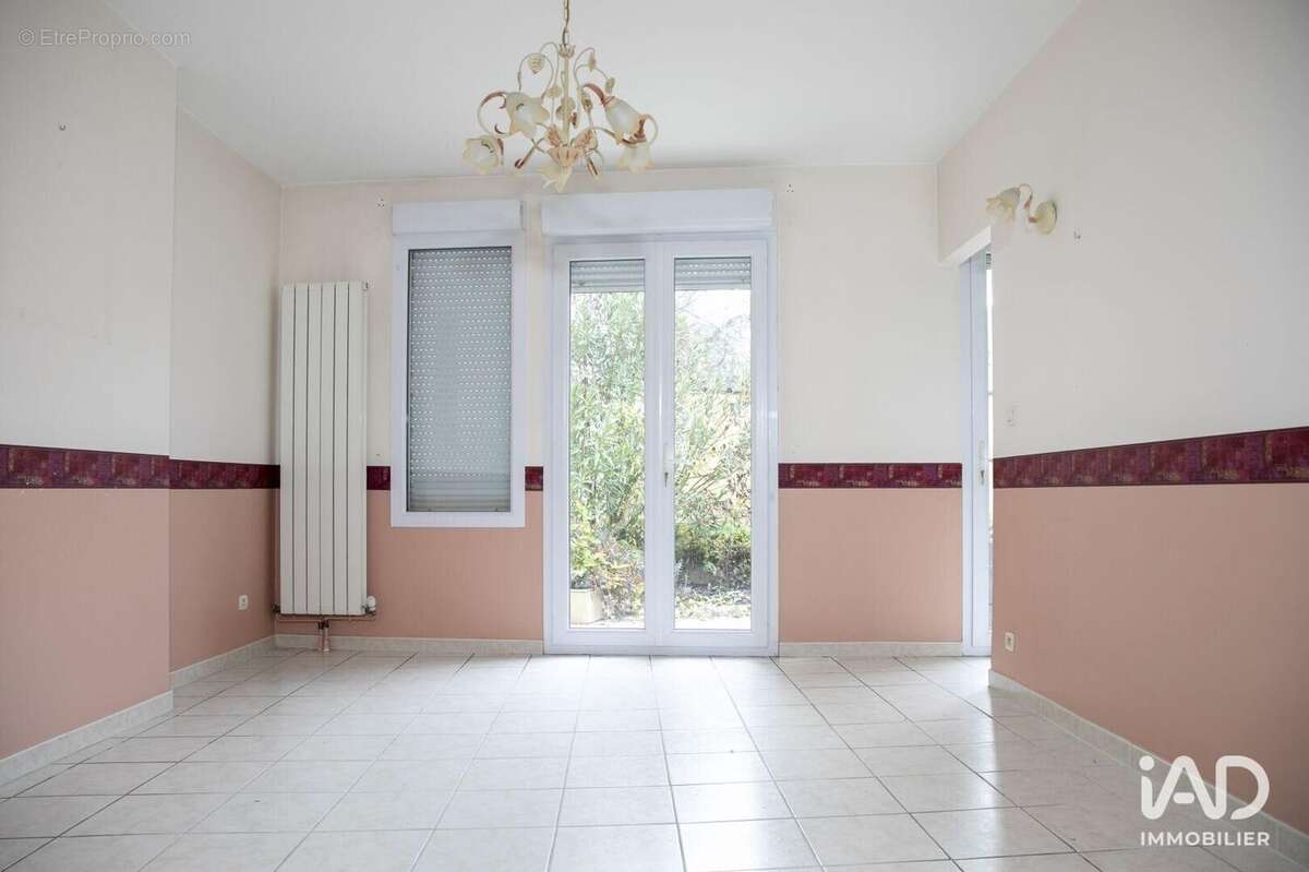 Photo 6 - Commerce à CHALONS-EN-CHAMPAGNE