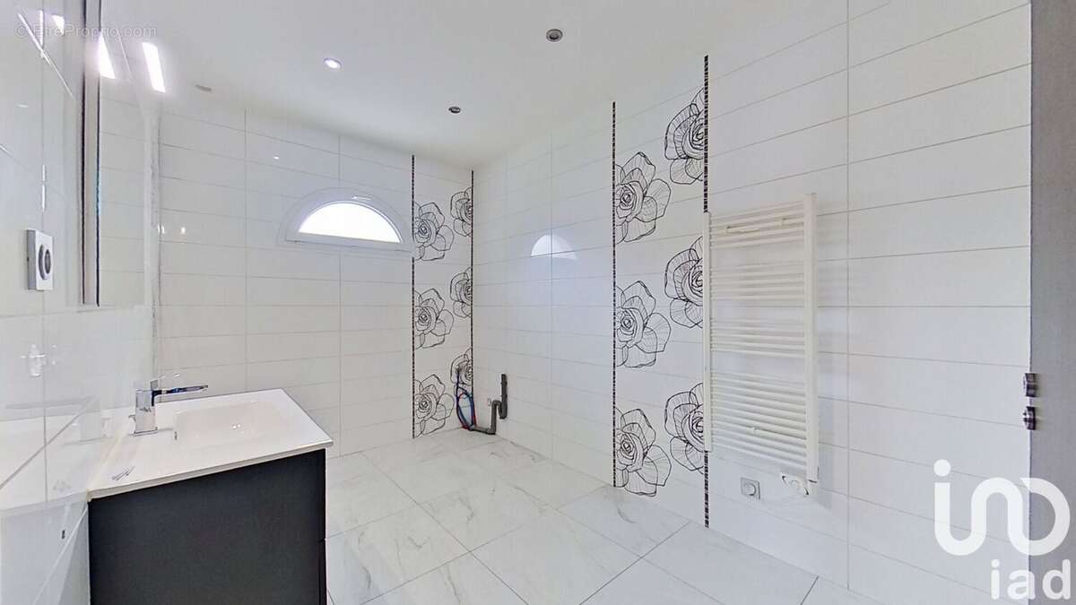 Photo 7 - Maison à SAINT-CLAIR-DE-LA-TOUR