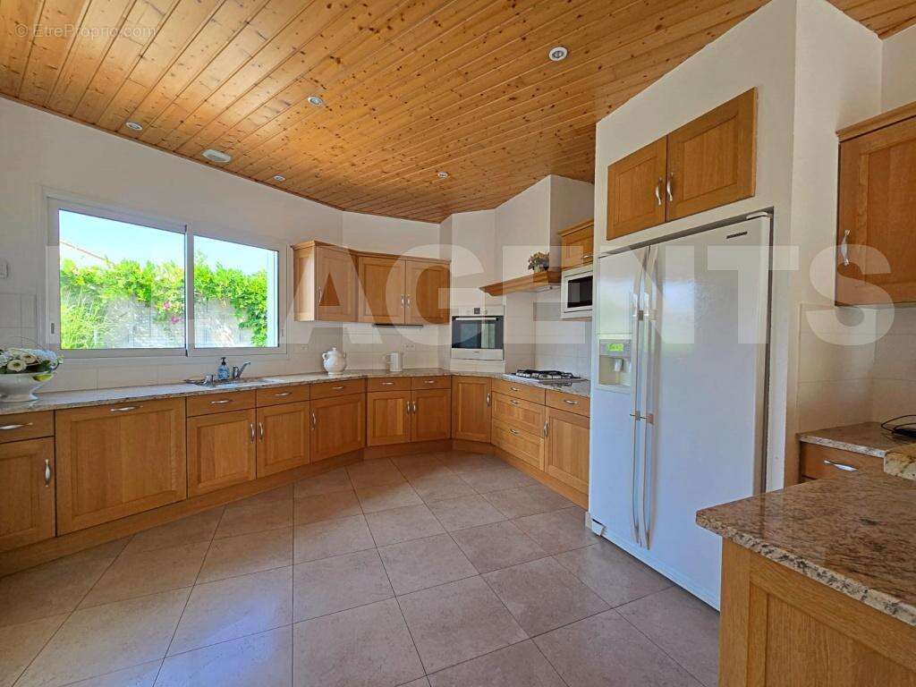 WhatsApp Image 2025-06-11 à 17 - Maison à TALMONT-SAINT-HILAIRE