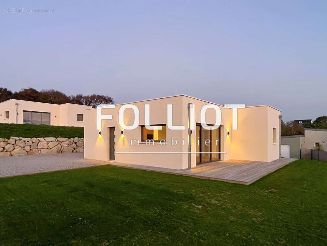 Maison à SAINT-GEORGES-DE-LA-RIVIERE