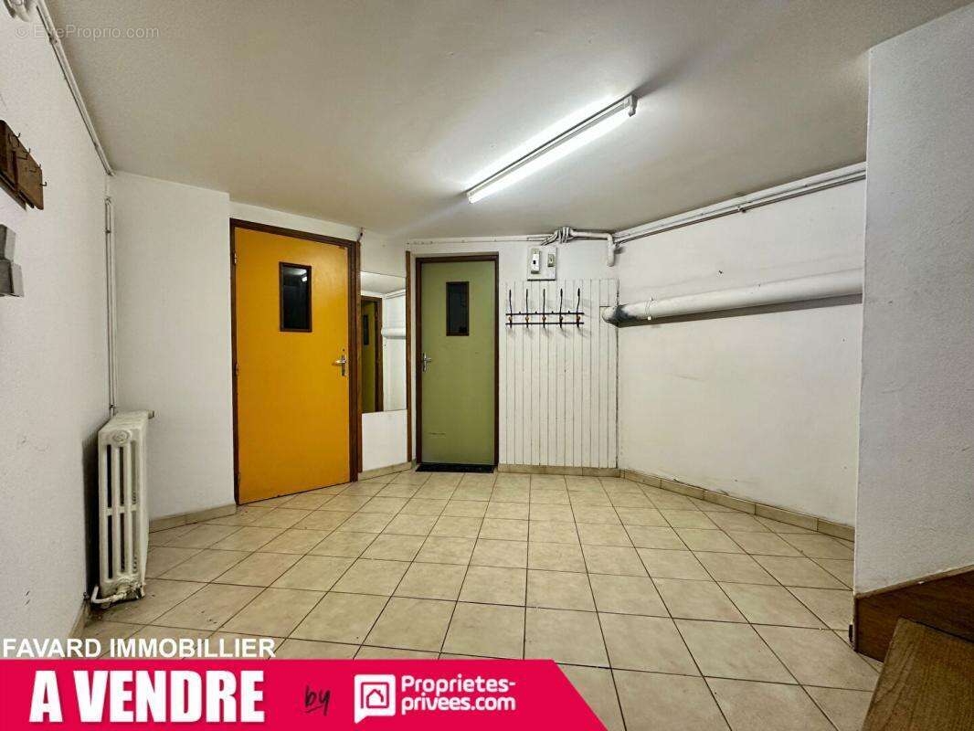 Grande maison familiale 238 m² - 7 chambres - jardin & garages - Brive-la-Gaillarde - photo 16