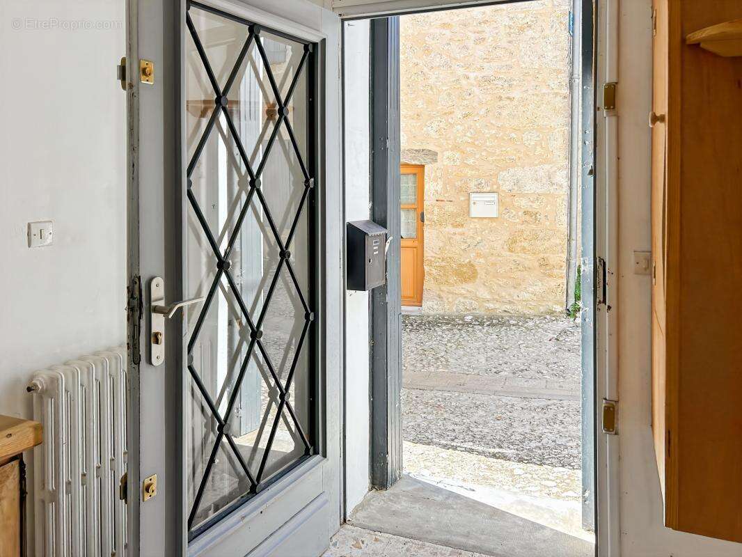 Maison à SAINT-CLAR