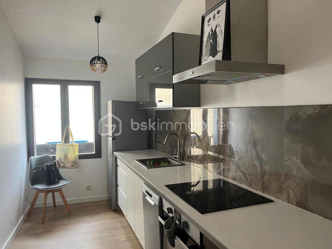 Appartement à L'ISLE-SUR-LA-SORGUE