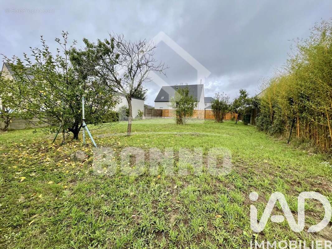 Photo 2 - Terrain à SAINT-ETIENNE-DE-MONTLUC