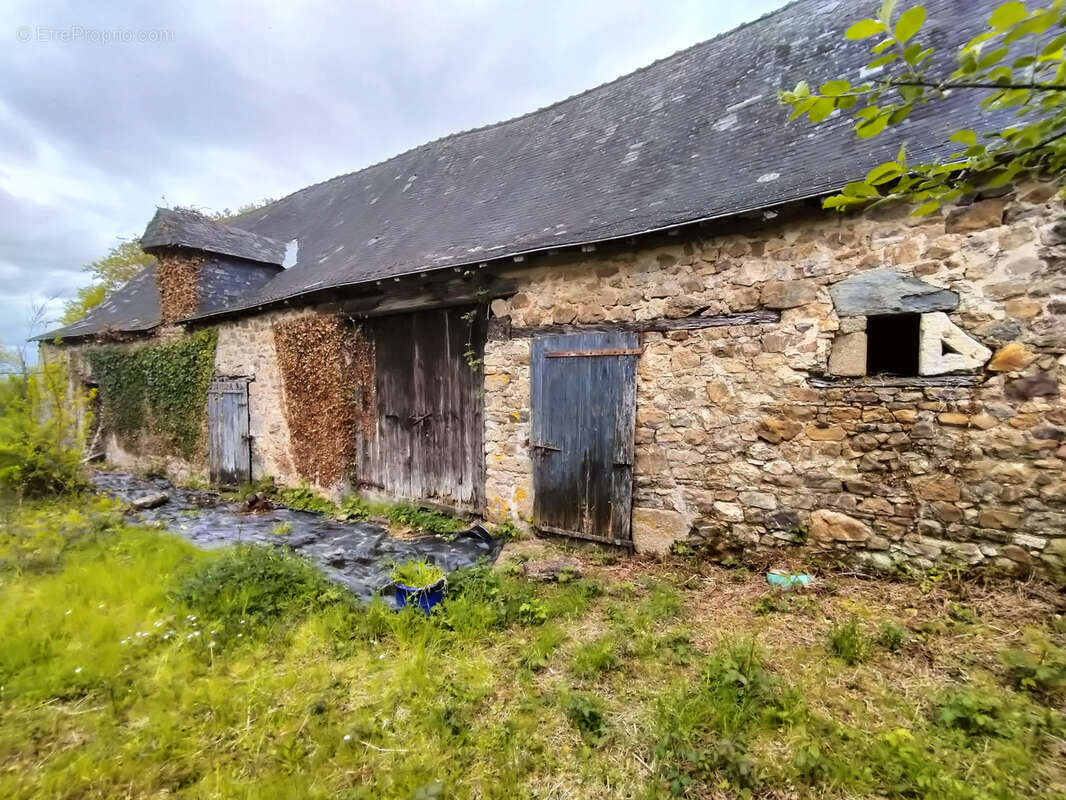 Maison à LA GRAVELLE