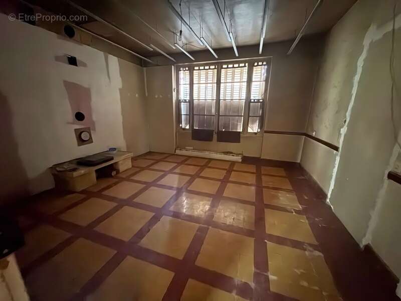 Maison à LA CHAPELLE-EN-JUGER