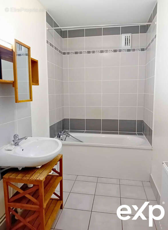 Appartement à DAMMARIE-LES-LYS