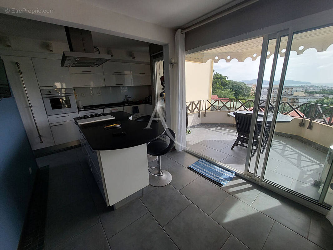Appartement à FORT-DE-FRANCE