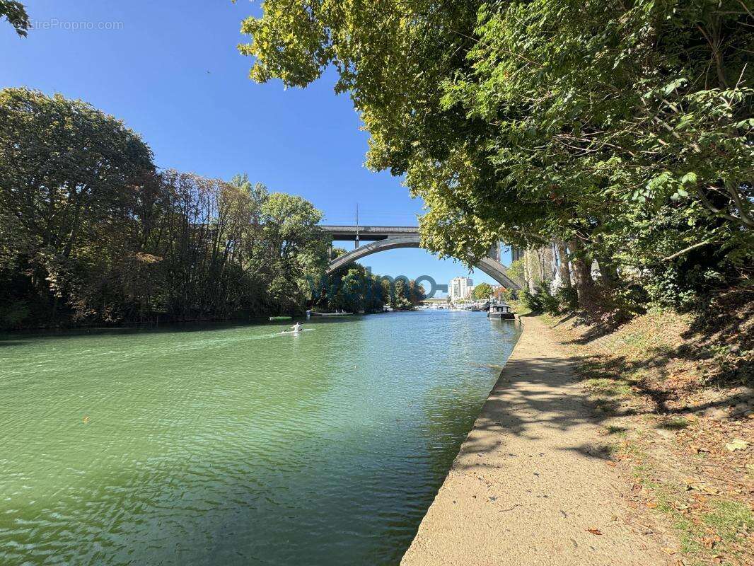 Maison à LE PERREUX-SUR-MARNE