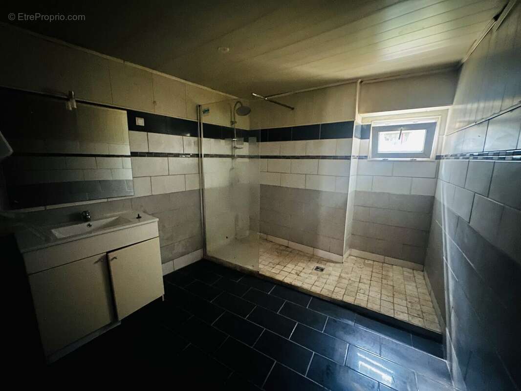 Maison à THEZAN-LES-BEZIERS