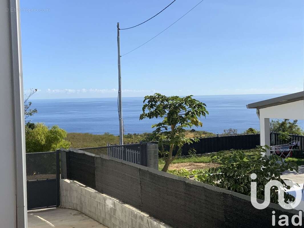 Photo 4 - Terrain à LE PORT