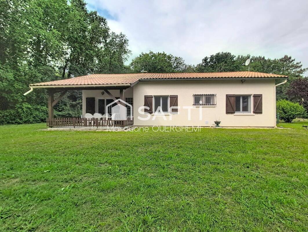 Photo 1 - Maison à SAINT-GERMAIN-D'ESTEUIL