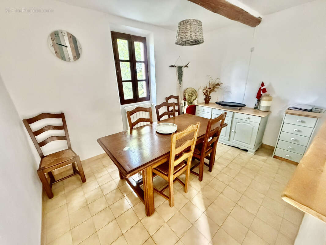 Maison à VAISON-LA-ROMAINE