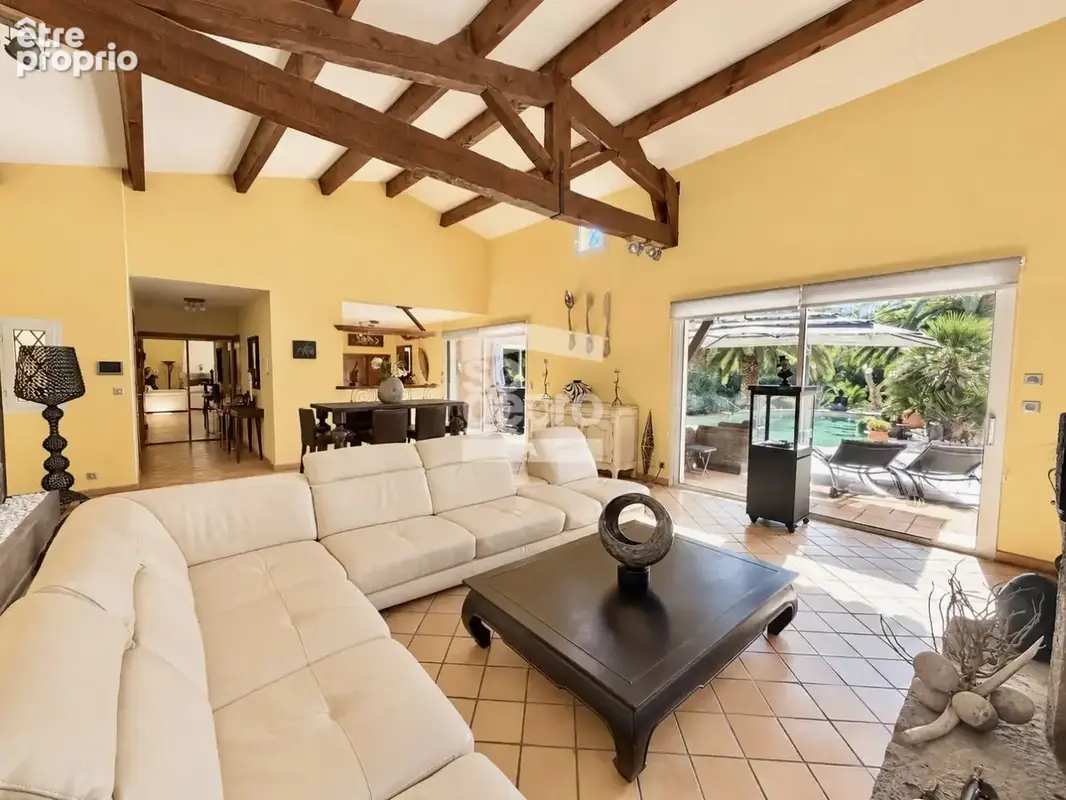 Réf : 2358 - Vente Magnifique Villa Méditerranéenne avec piscine, garage, jardin paysager au Grau d'Agde - photo 4