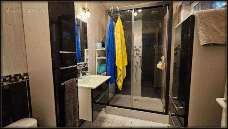 Maison à LUCHE-PRINGE