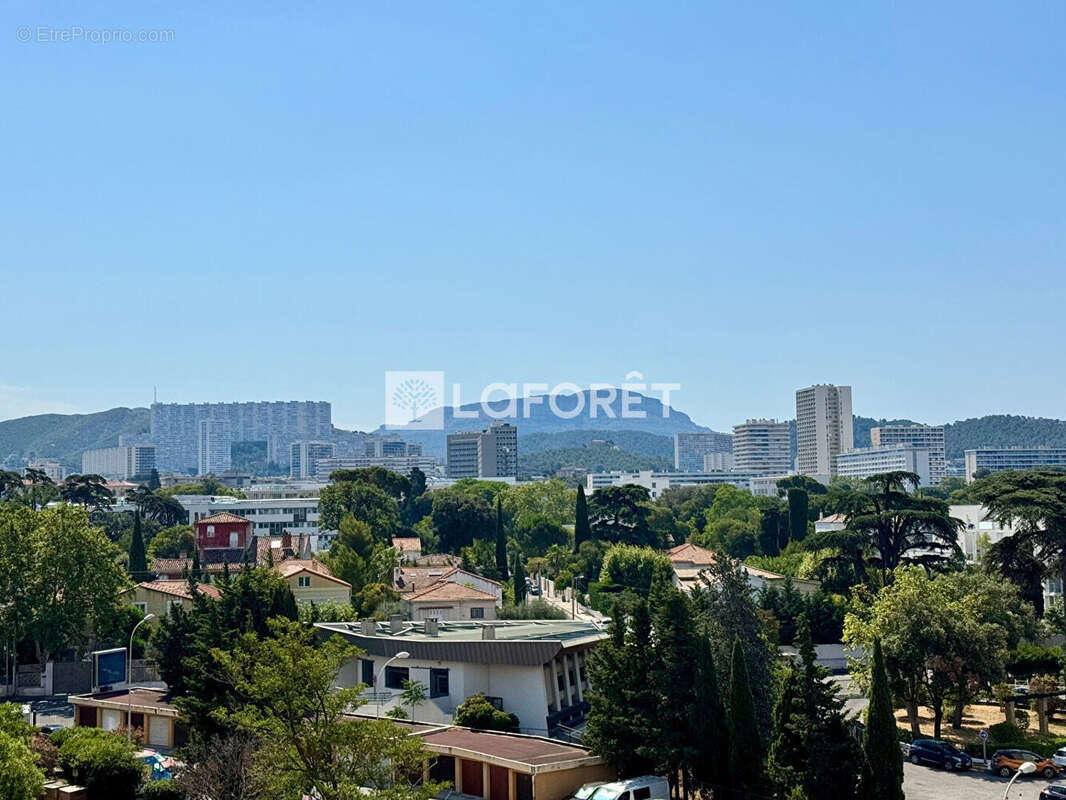 Appartement à MARSEILLE-9E
