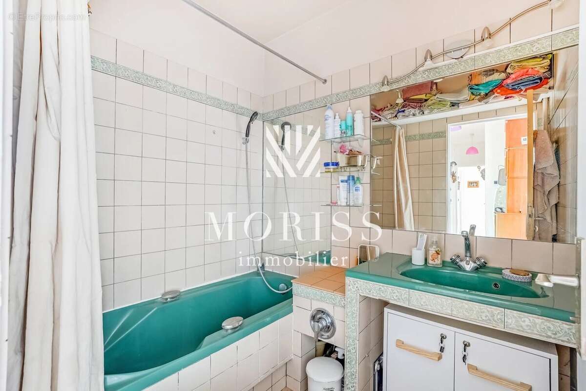 Appartement à PARIS-15E