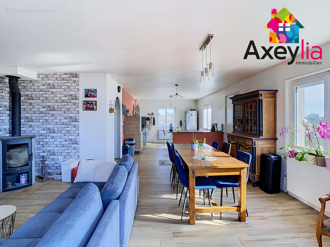 A vendre- ouches-maison 4 chambres - photo 11