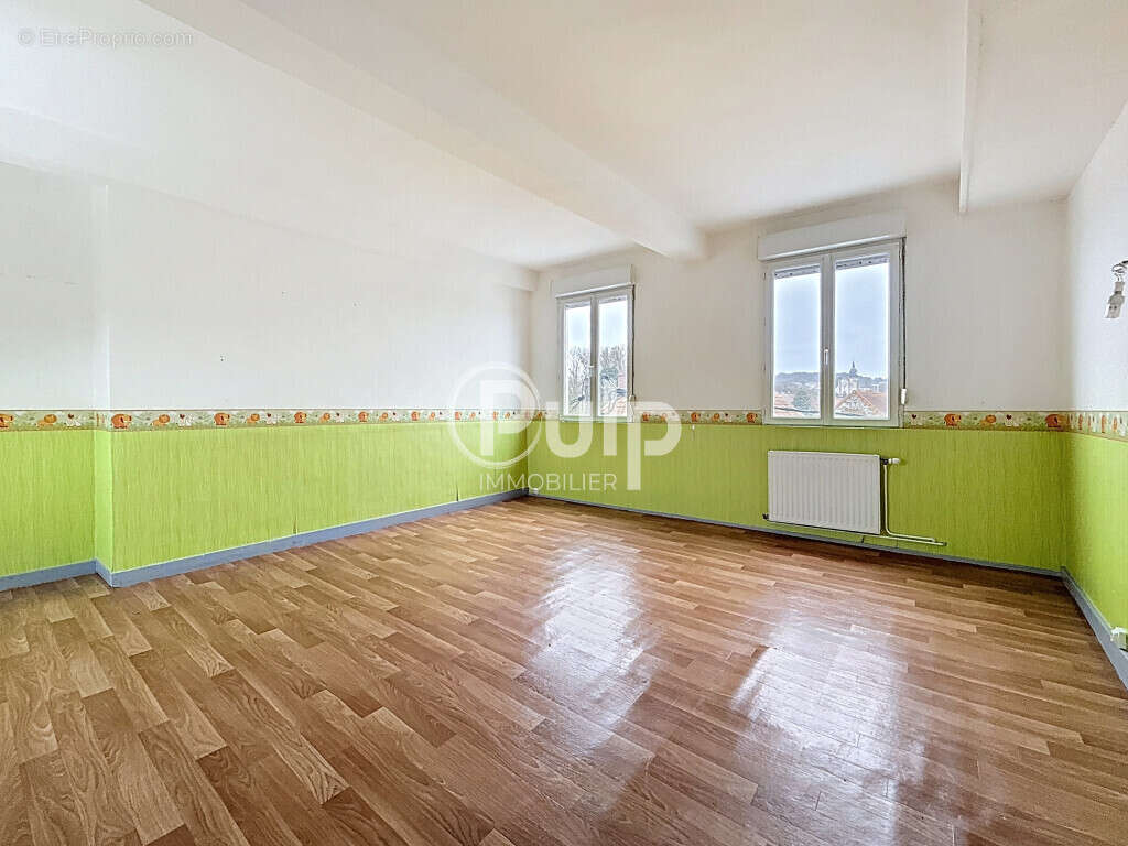 Appartement à AUXI-LE-CHATEAU