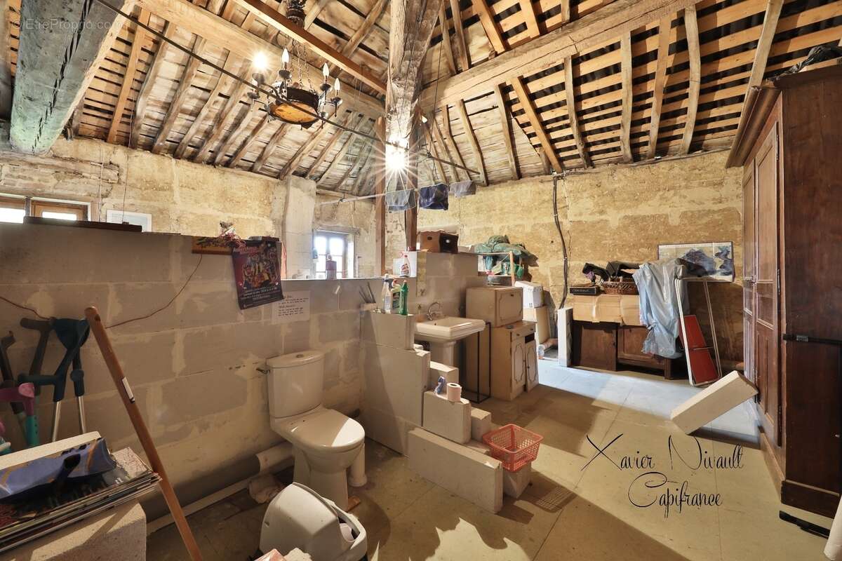 Maison à vendre 6 pièces proche de SAINT TRIVIER DE COURTES (01) - photo 16
