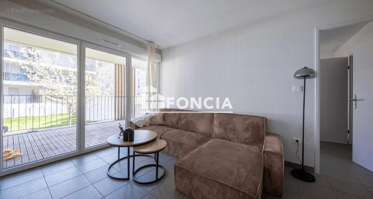 Cugnaux t2 avec terrasse et parking sous sol - photo 3