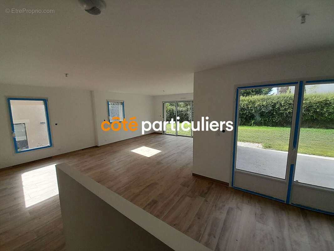 Maison à LE MINIHIC-SUR-RANCE