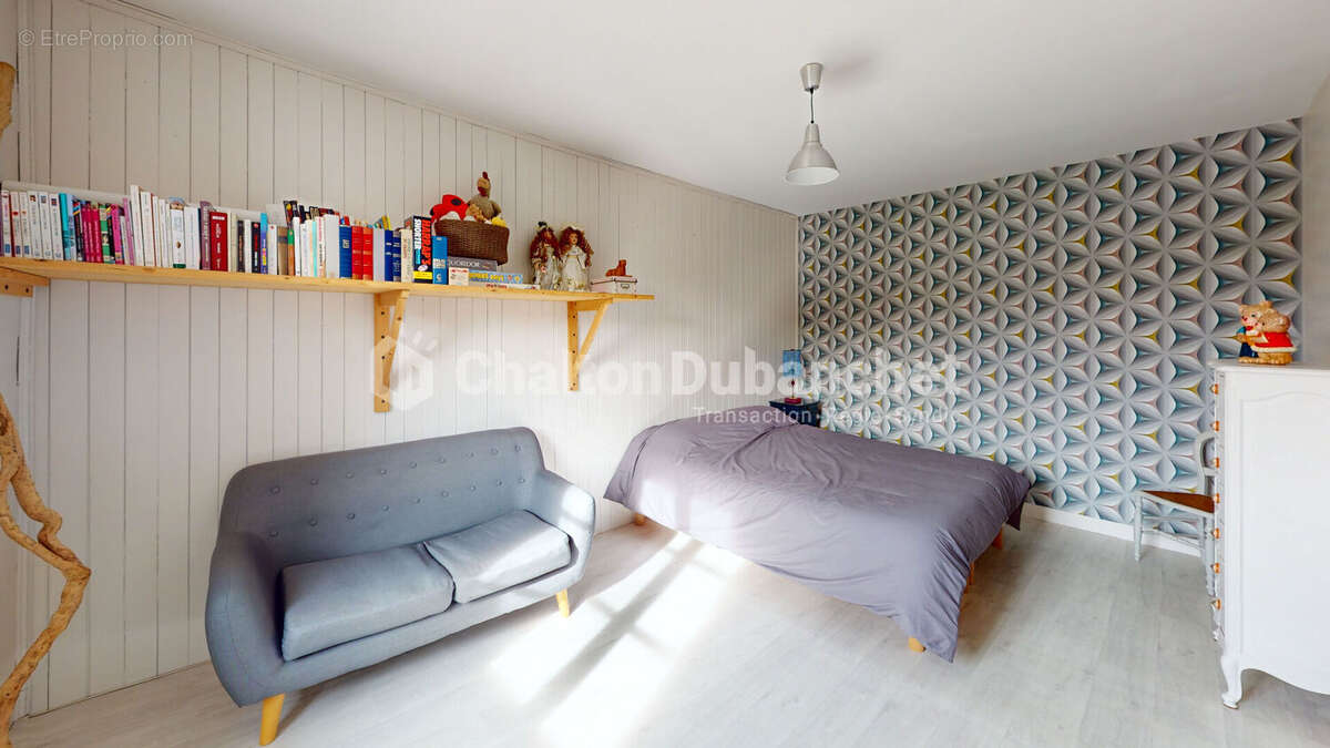 Maison à SAINTE-AGATHE-EN-DONZY