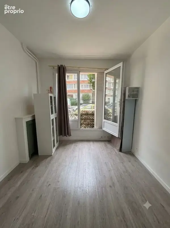 Appartement à PARIS-19E