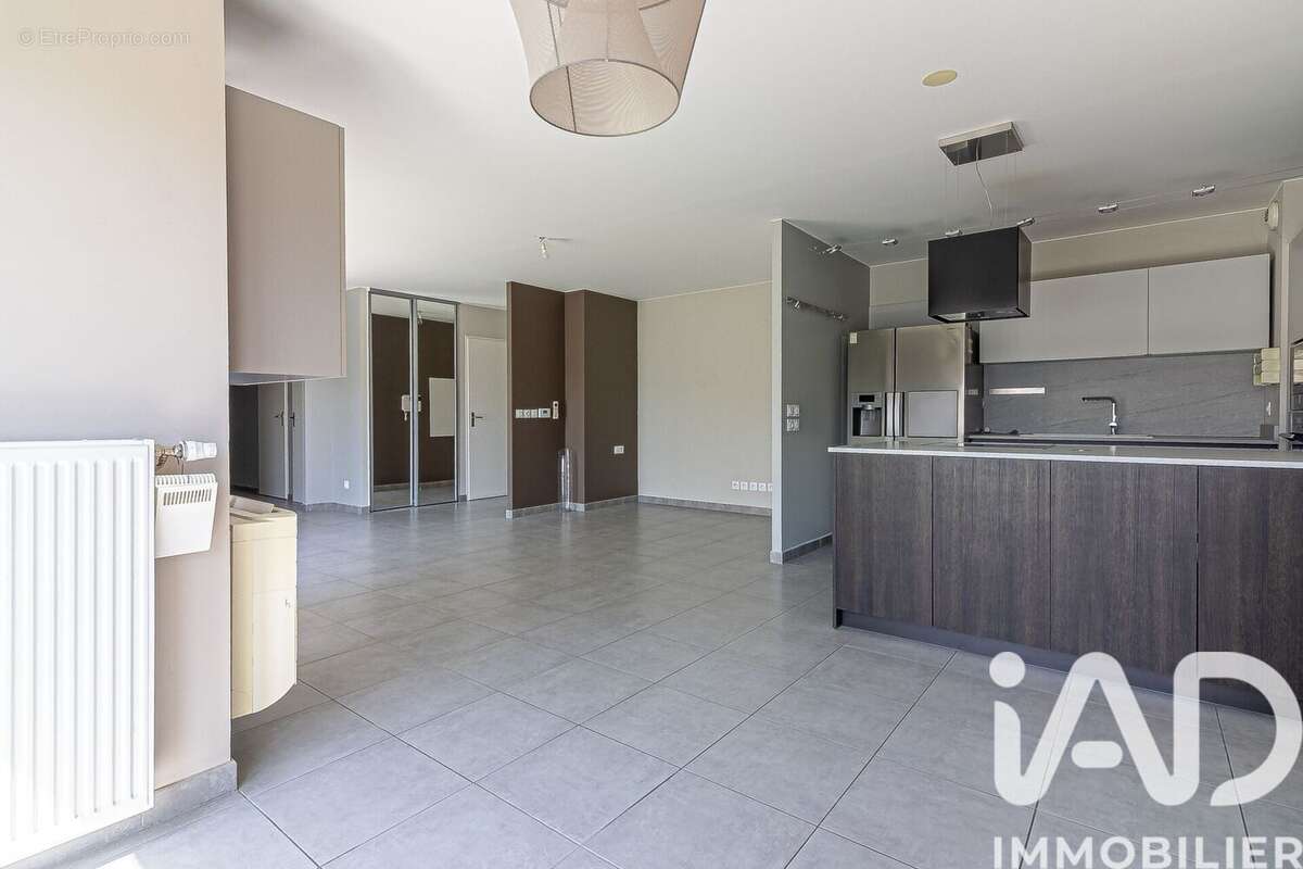 Photo 5 - Appartement à GENAS