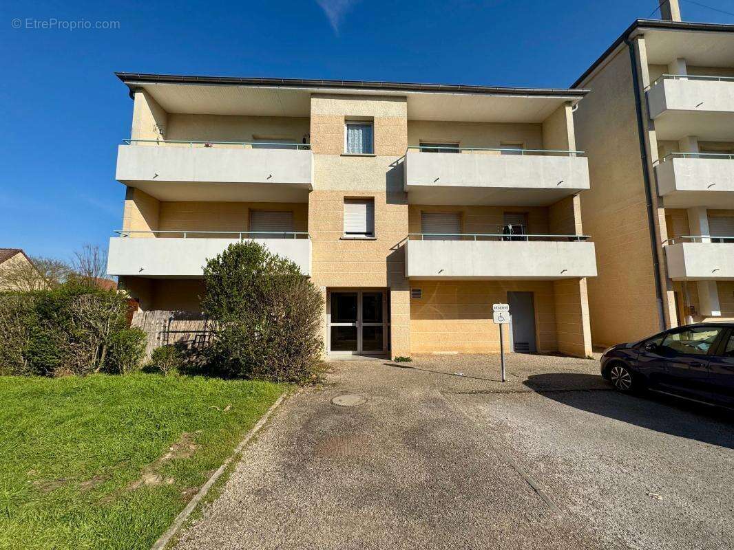 Appartement à LUX