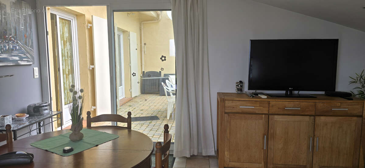 Appartement à OLMETO