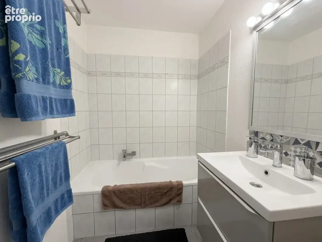 COLMAR Ladhof   Appartement 3 pièces de 70 m2 avec balcon, garage et cave - photo 6