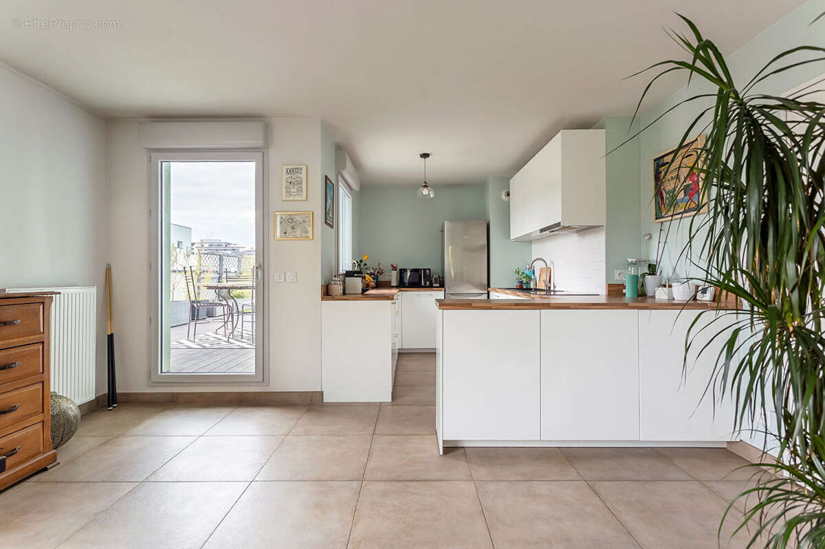 Appartement à LYON-9E