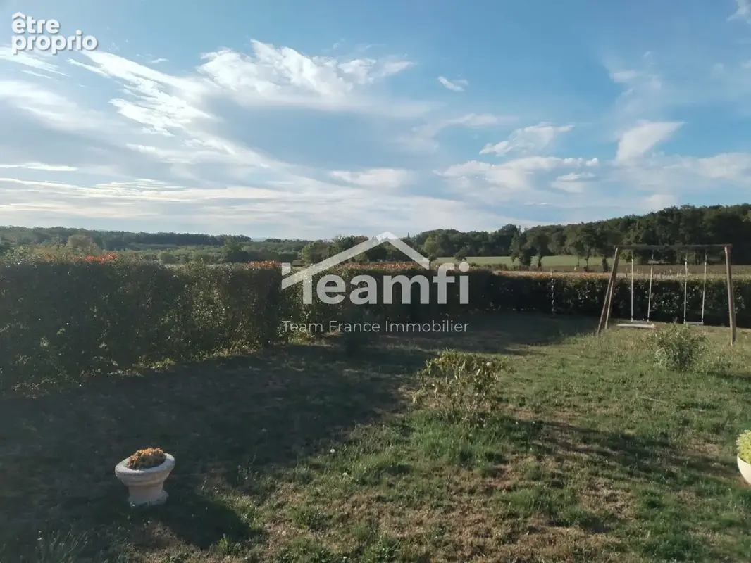 Photo Maison à Espinasse-Vozelle au prix de 294 690€