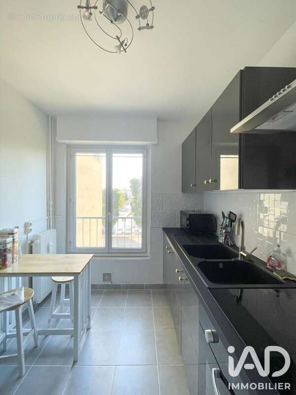 Photo 2 - Appartement à REIMS