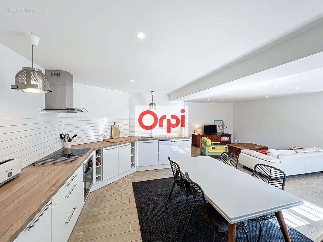 Maison à PORTO-VECCHIO