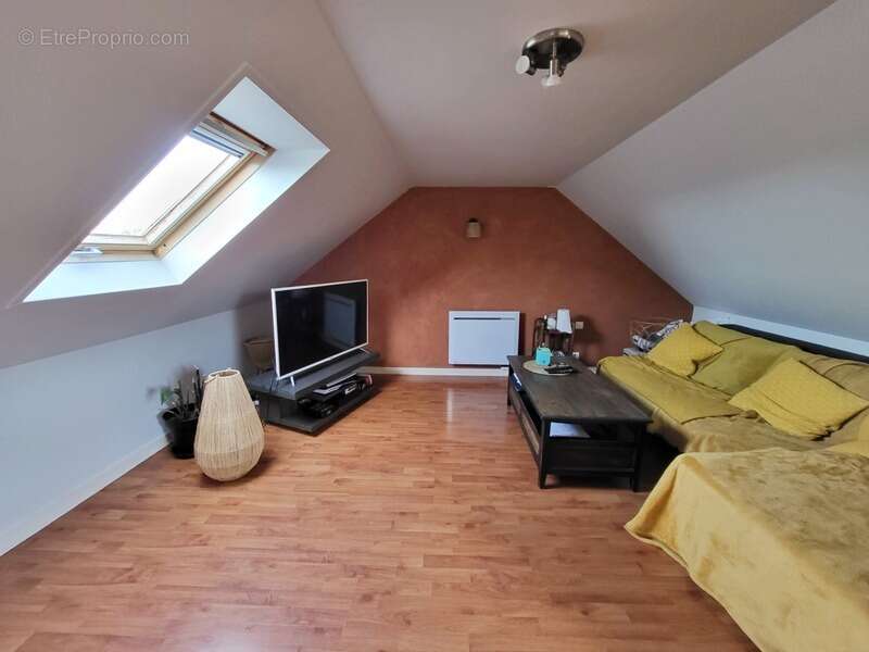 Maison à PLOMODIERN