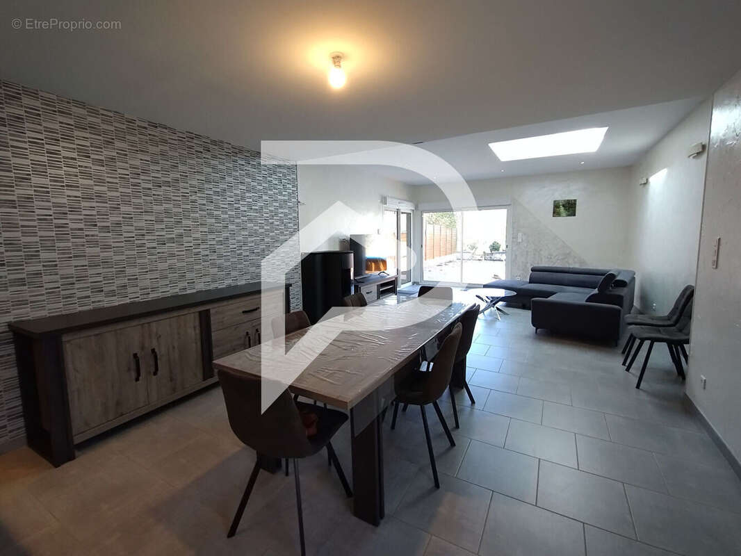 Maison à DOULAINCOURT-SAUCOURT