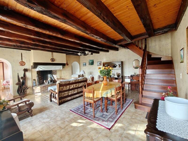 Maison à IRODOUER
