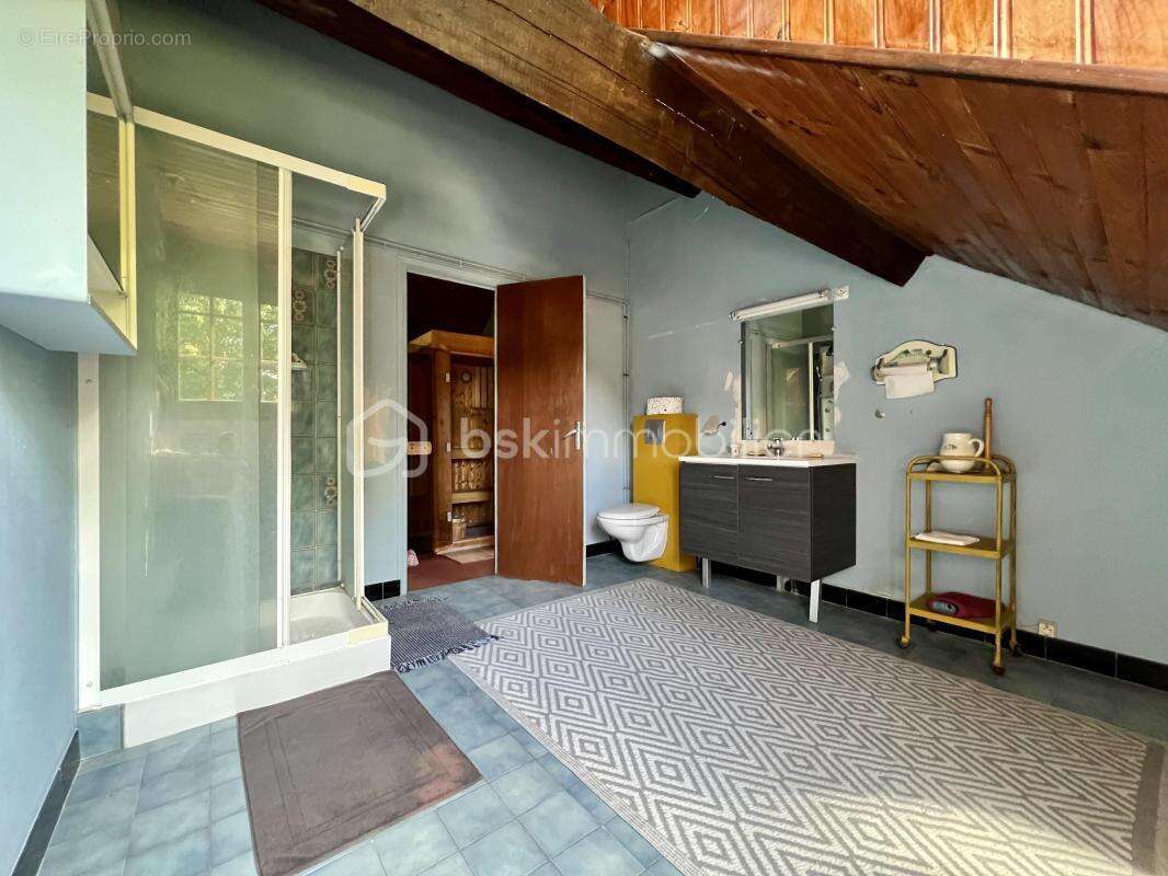 Maison à NARGIS