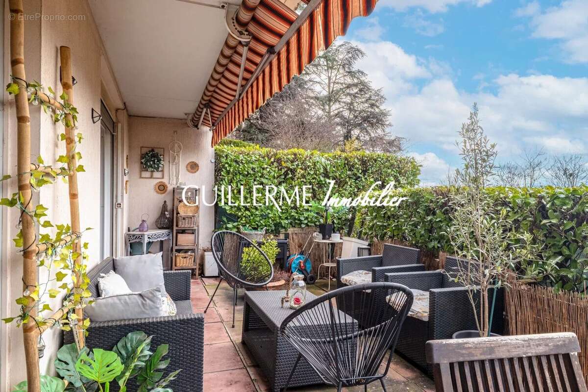 Appartement à TASSIN-LA-DEMI-LUNE